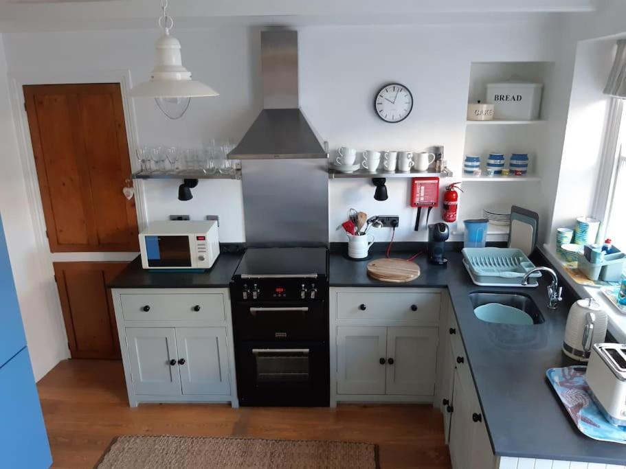Corvus - Beautiful Cottage Half A Mile From Mousehole Penzance Luaran gambar