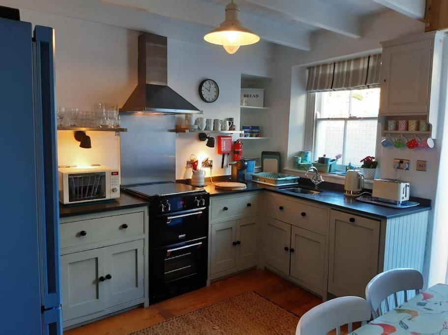 Corvus - Beautiful Cottage Half A Mile From Mousehole Penzance Luaran gambar